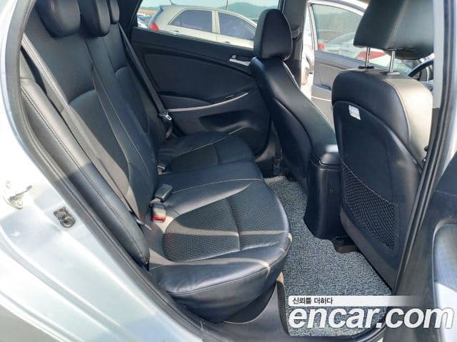 Hyundai Accent(новый кузов / новое поколение) Modern, 2015 15