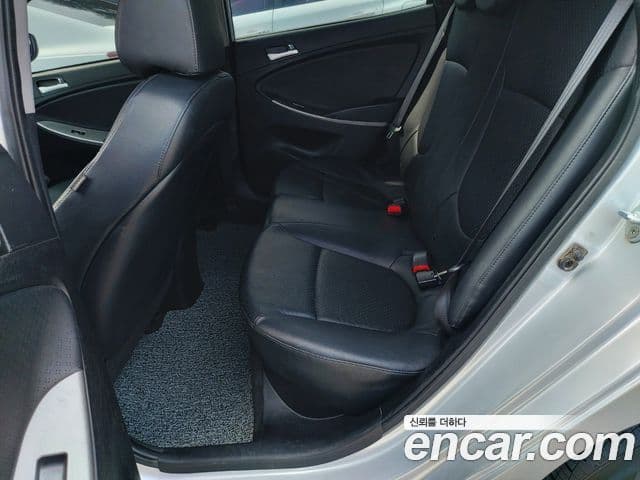 Hyundai Accent(новый кузов / новое поколение) Modern, 2015 16