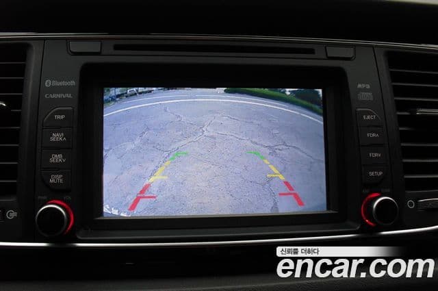 Kia All New Carnival Prestige, 2015 10