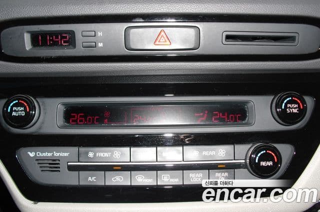 Kia All New Carnival Prestige, 2015 11