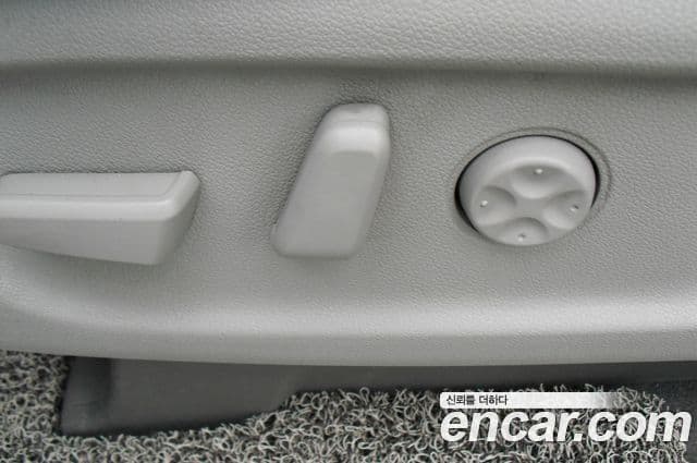 Kia All New Carnival Prestige, 2015 17