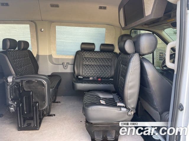 Ford 트랜짓, 2016 10