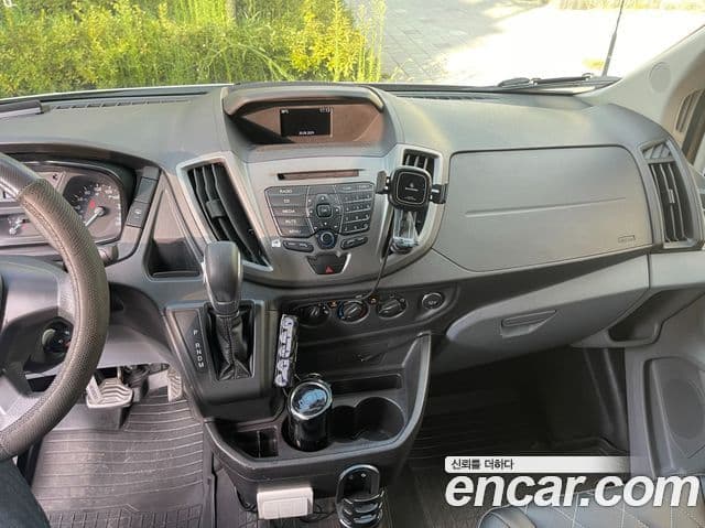 Ford 트랜짓, 2016 13