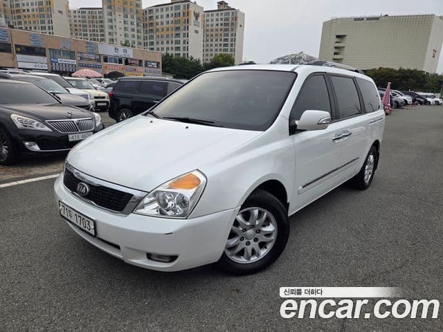 Kia Carnival R Premium, 2013 2