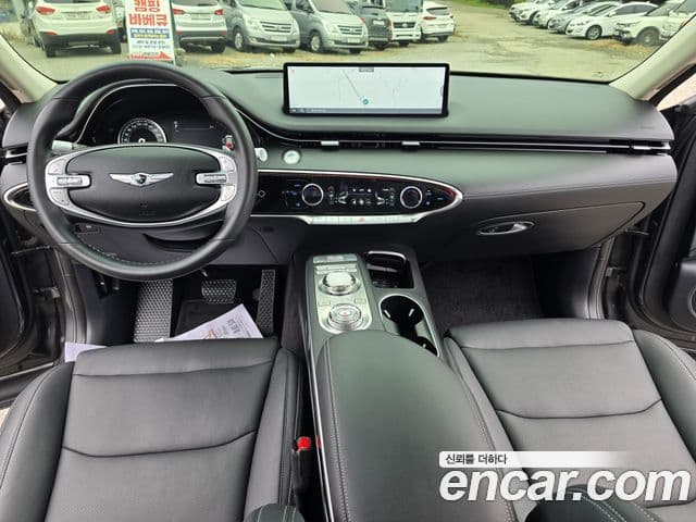 Genesis GV70, 2022 10