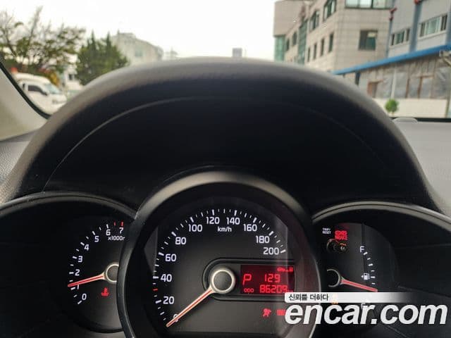 Kia All New Morning Luxury, 2013 12