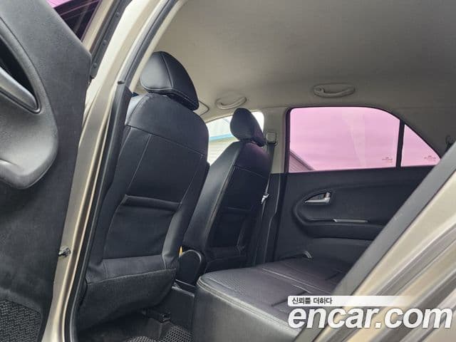 Kia All New Morning Luxury, 2013 18