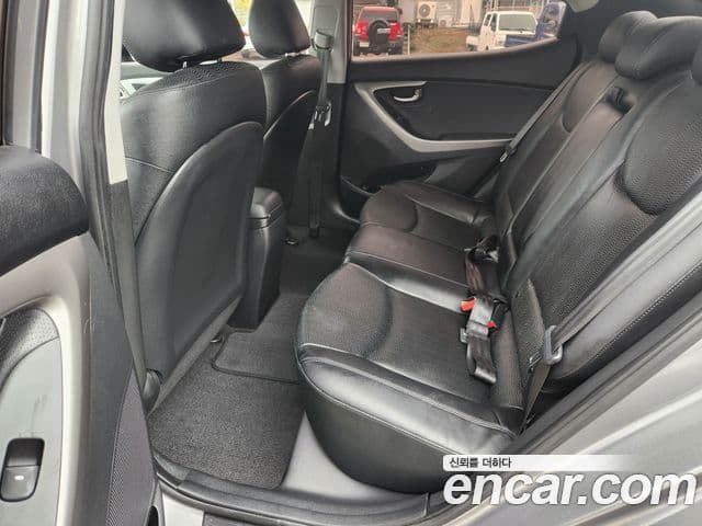 Hyundai Avante MD Luxury, 2011 18