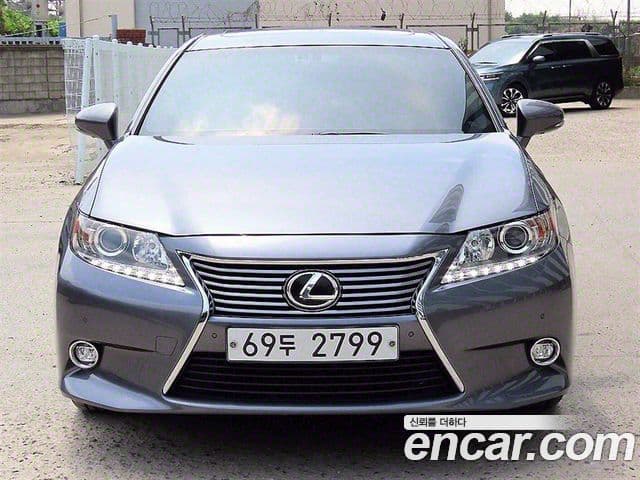 Lexus New ES350 XV60, 2014 1