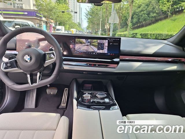 BMW 5시리즈 (G60) 520i M Sport, 2025 16