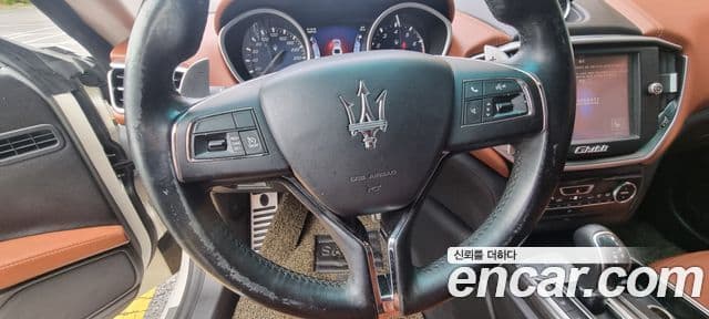 Maserati 기블리 3세대, 2014 17