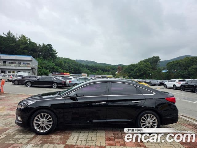 Hyundai LF Sonata 2.0 Smart, 2015 4
