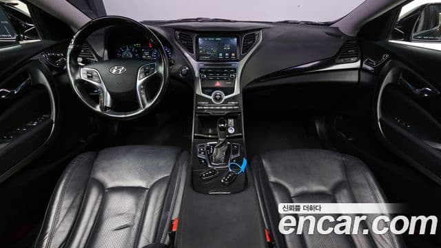 Hyundai Grandeur HG Premium, 2016 7