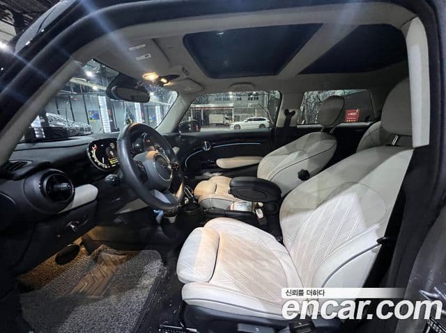 Mini Cooper S 3세대, 2023 13