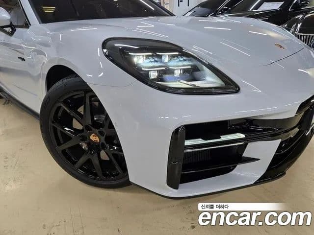 Porsche Panamera (976) 2.9 AWD E-гибрид, 2025 2