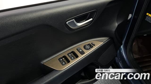 Kia Stonic Prestige, 2019 17