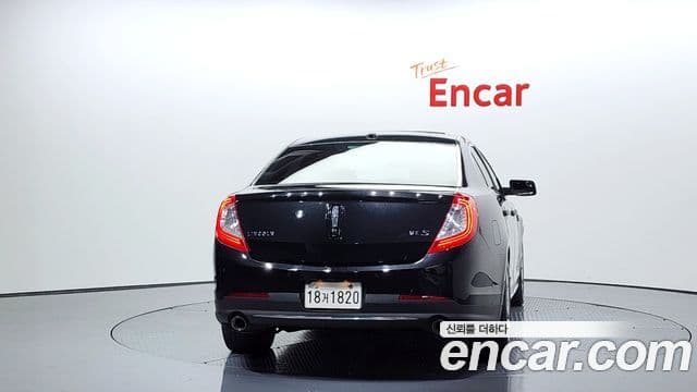 Lincoln New MKS, 2013 4