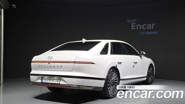 Hyundai Grandeur гибрид (GN7) Calligraphy, 2023 2