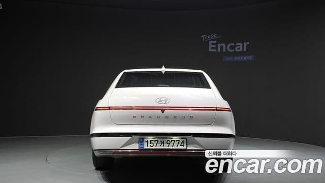 Hyundai Grandeur гибрид (GN7) Calligraphy, 2023 4