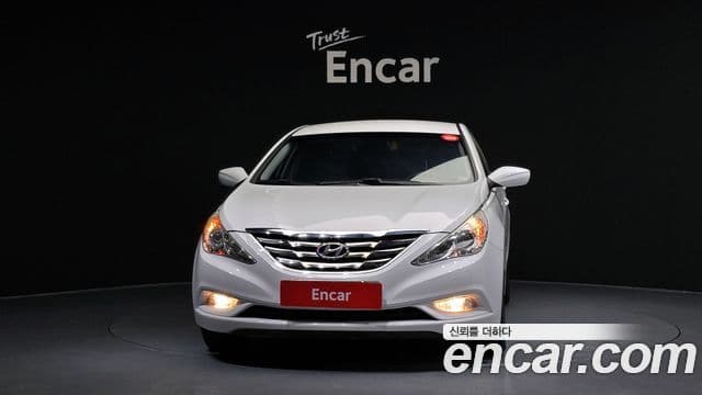 Hyundai YF Sonata Y20 Grand, 2010 3