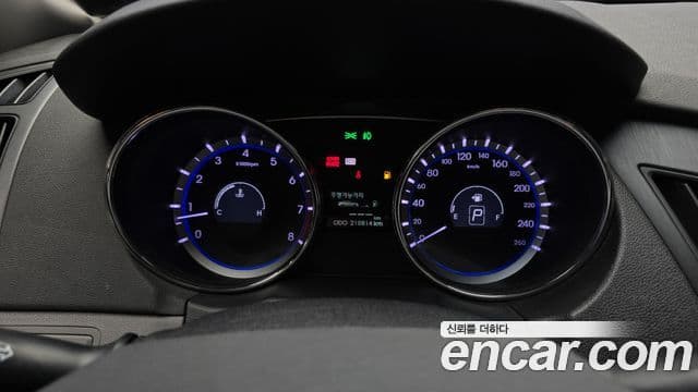 Hyundai YF Sonata Y20 Grand, 2010 8