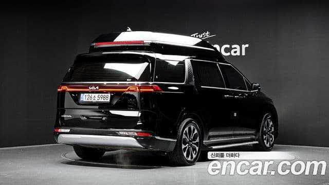 Kia Carnival 4세대 Signature, 2022 2