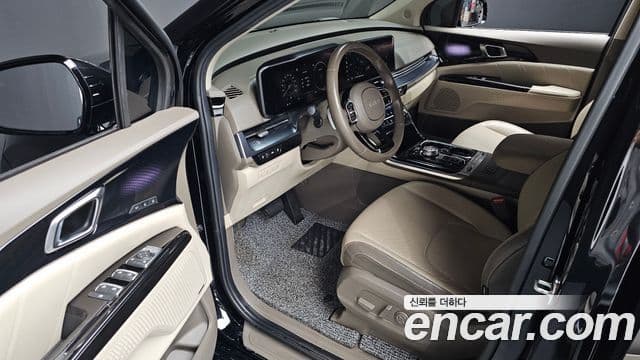 Kia Carnival 4세대 Signature, 2022 11