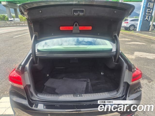 Hyundai Genesis DH Modern, 2016 15