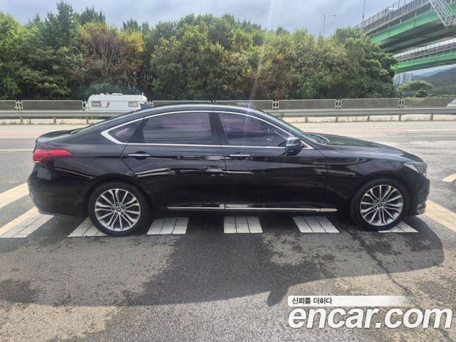 Hyundai Genesis DH Modern, 2016 17