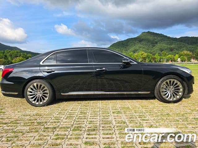 Genesis EQ900 Prestige, 2016 6