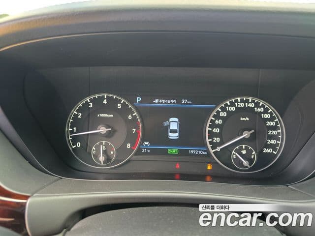 Genesis EQ900 Prestige, 2016 11