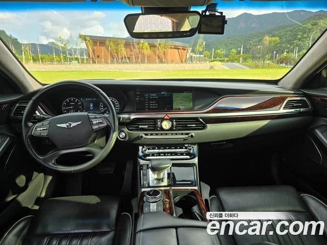 Genesis EQ900 Prestige, 2016 14