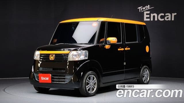 Honda N-BOX, 2015 1