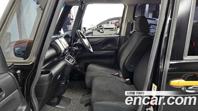 Honda N-BOX, 2015 11