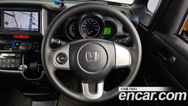 Honda N-BOX, 2015 13