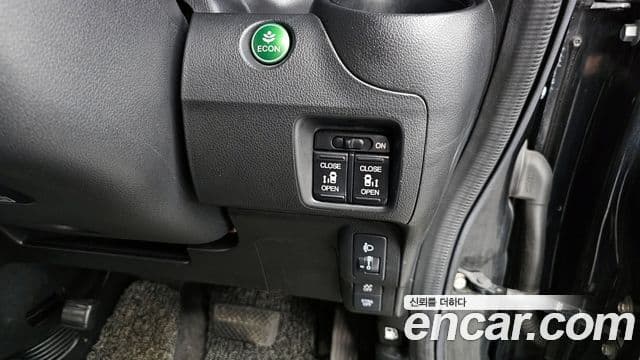 Honda N-BOX, 2015 14