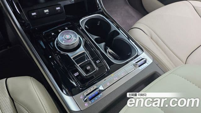 Kia Carnival 4세대 бензин 9인승 High Limousine(компания по спецнадстройкам), 2023 9