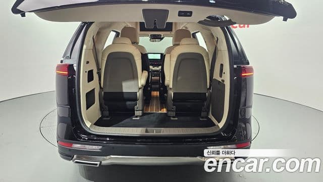 Kia Carnival 4세대 бензин 9인승 High Limousine(компания по спецнадстройкам), 2023 20