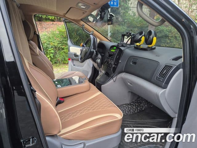 Hyundai Grand Starex кемпер, 2012 6