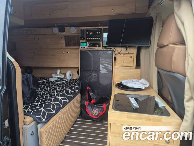 Hyundai Grand Starex кемпер, 2012 12