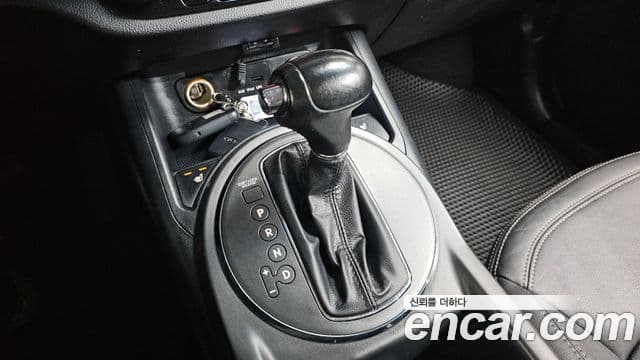 Kia Sportage R топовая версия, 2011 9