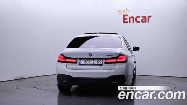 BMW 5시리즈 (G30) 520i M Sport, 2023 4