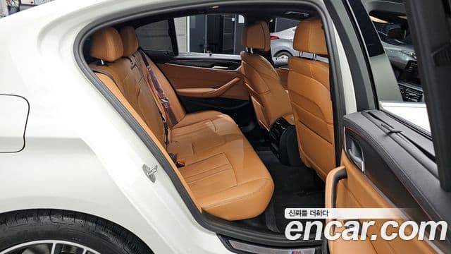 BMW 5시리즈 (G30) 520i M Sport, 2023 12