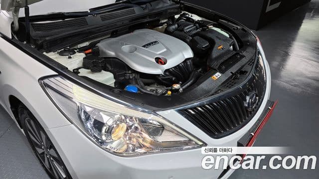 Hyundai Grandeur HG гибрид Premium, 2015 6