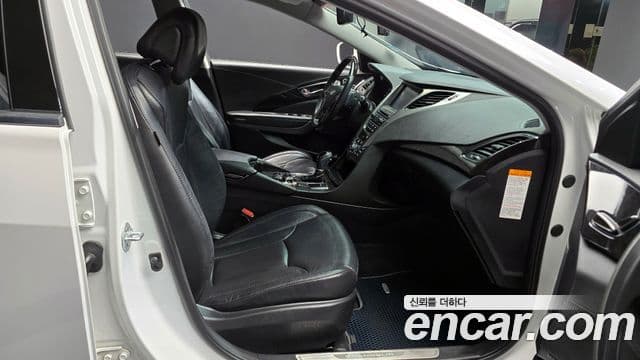 Hyundai Grandeur HG гибрид Premium, 2015 10