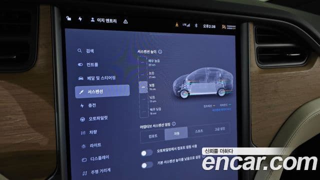 Tesla модель X Long Range, 2020 16