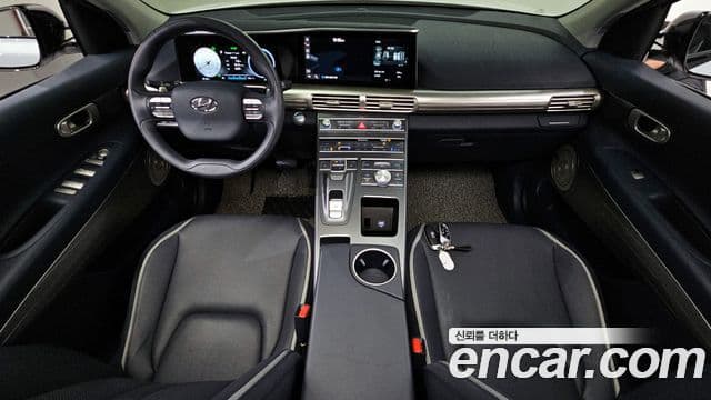 Hyundai NEXO Premium, 2023 7