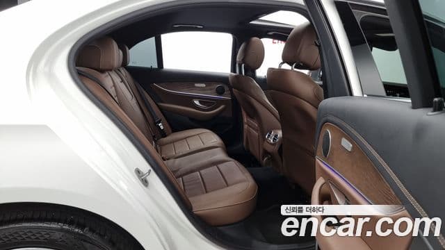 Mercedes-Benz E-класс W213 Exclusive, 2021 12