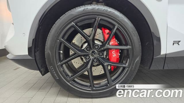 Lotus Eletre, 2025 все фото