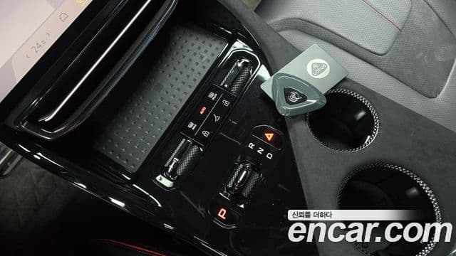 Lotus Eletre, 2025 9